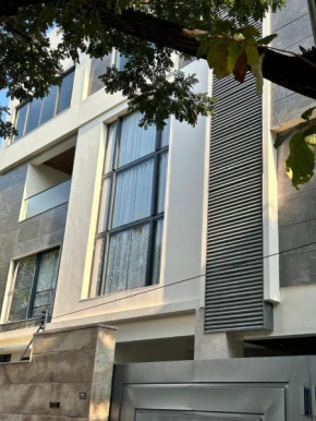 Brand New Luxurious Executive Villa
